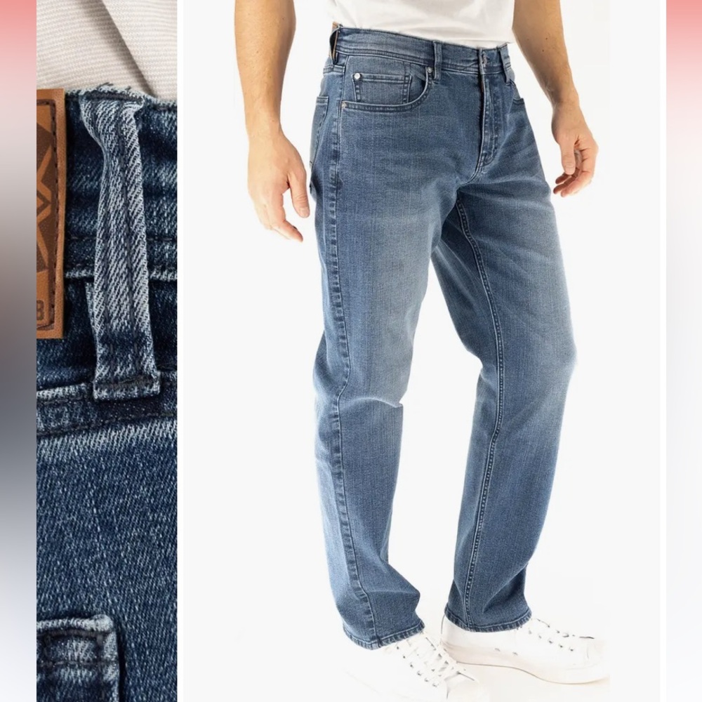 NWOT Blue Straight-Leg Athletic Fit Jeans 34x32